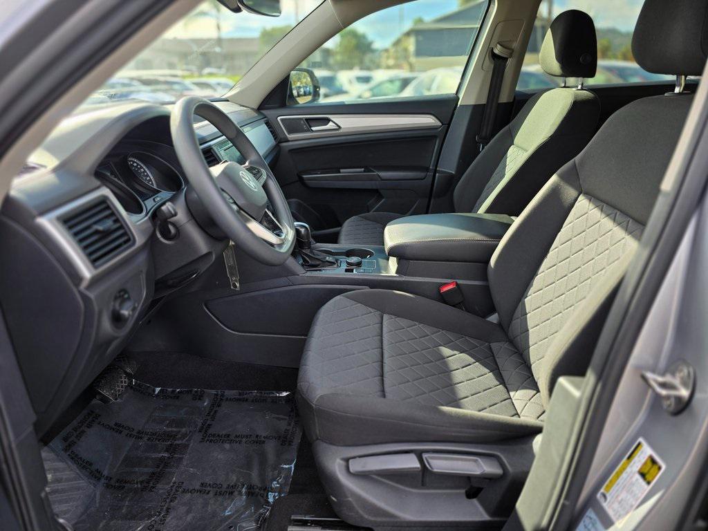 used 2021 Volkswagen Atlas car, priced at $18,800