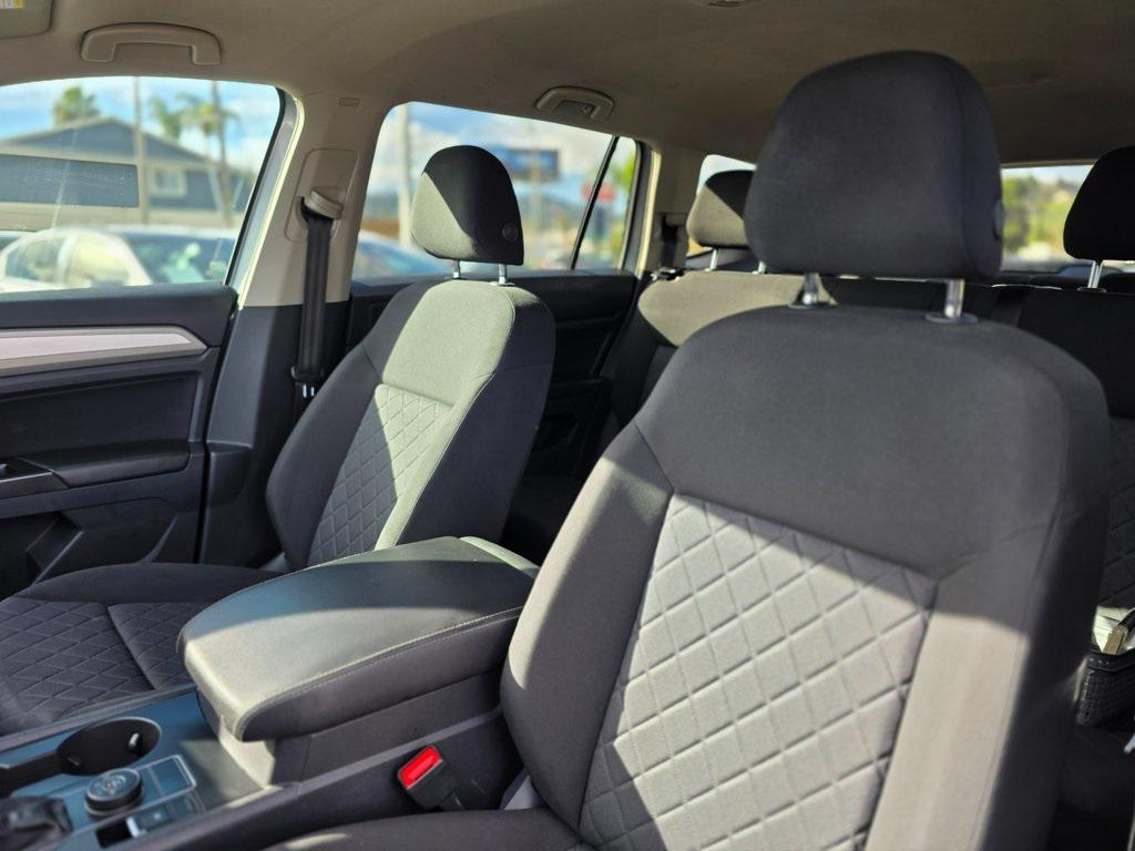 used 2021 Volkswagen Atlas car, priced at $18,800