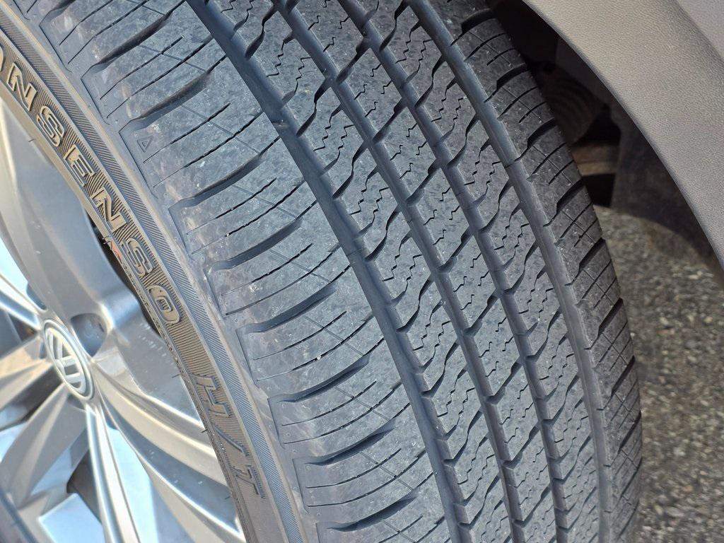 used 2018 Volkswagen Atlas car, priced at $19,999