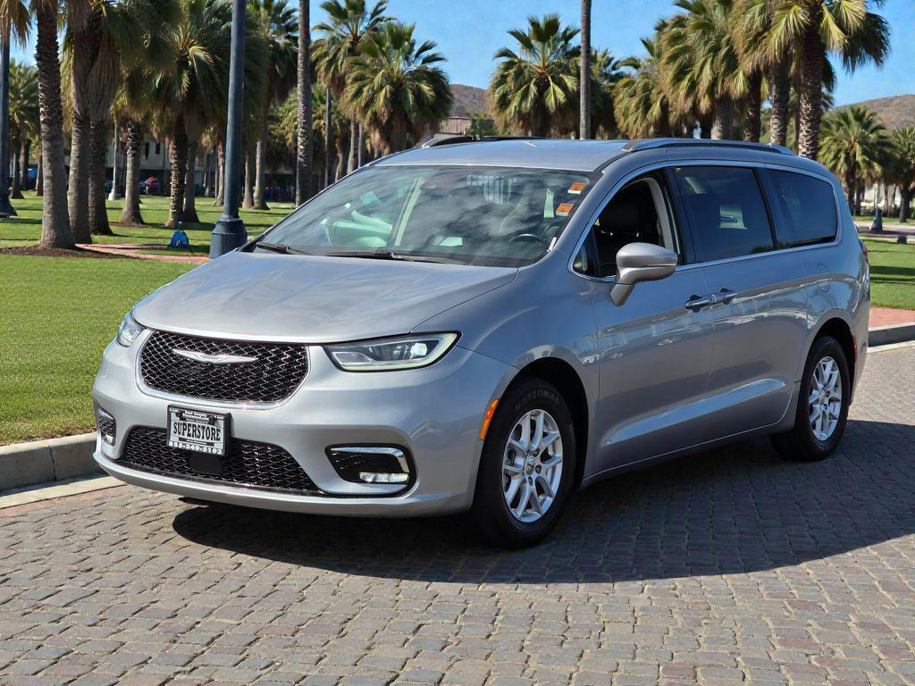 used 2021 Chrysler Pacifica car, priced at $25,997