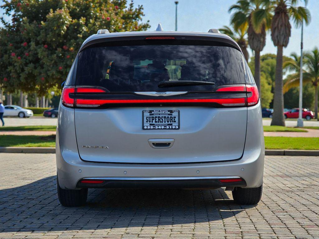 used 2021 Chrysler Pacifica car, priced at $25,997