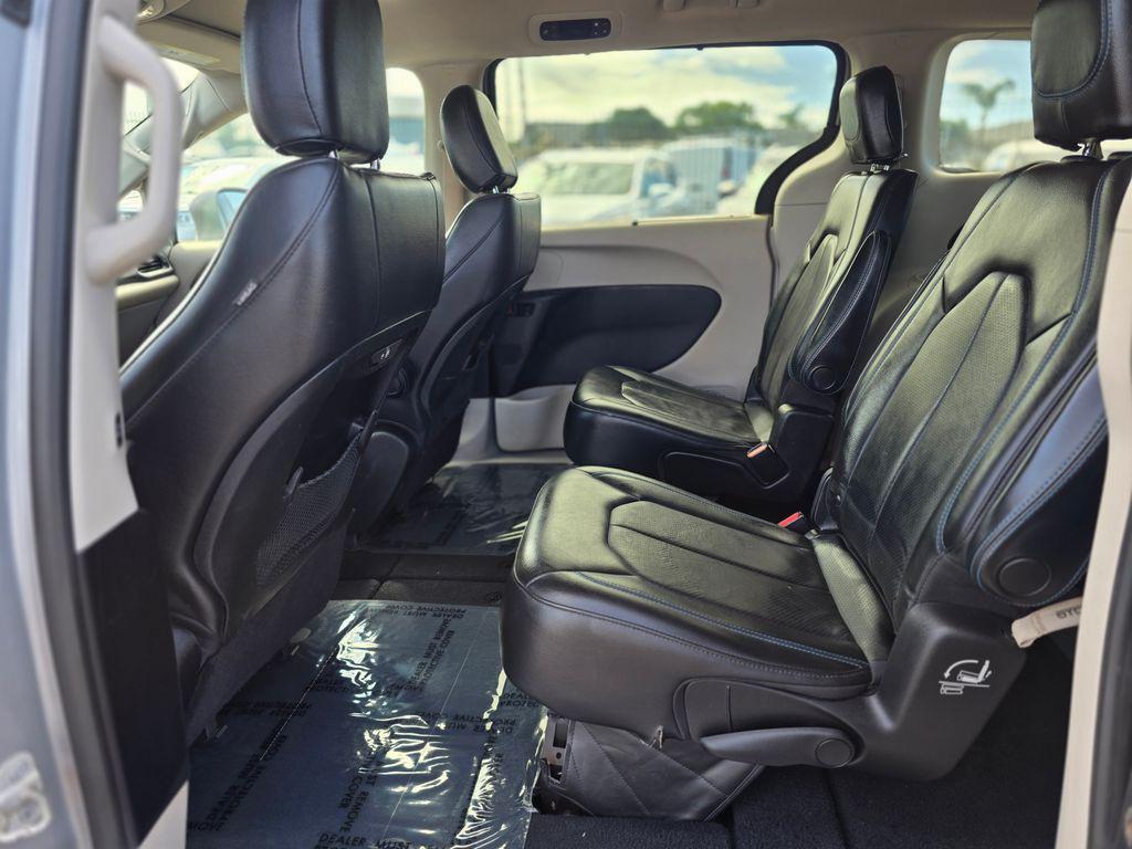 used 2021 Chrysler Pacifica car, priced at $25,997