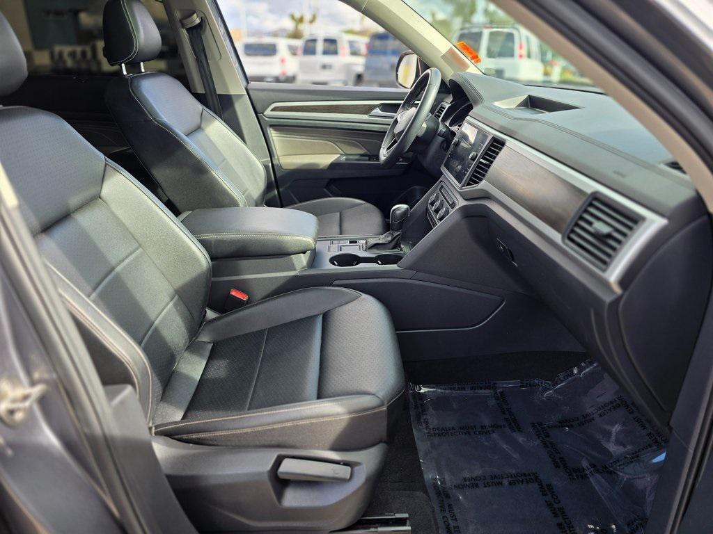 used 2021 Volkswagen Atlas car, priced at $19,999