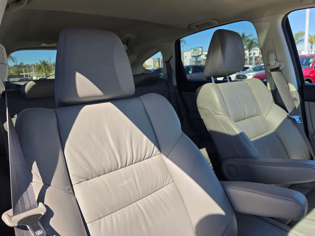 used 2014 Honda CR-V car, priced at $15,999