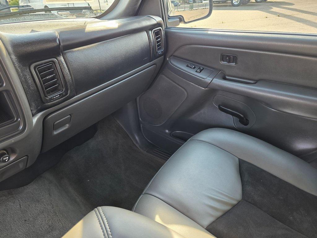 used 2006 Chevrolet Silverado 1500 car, priced at $19,995