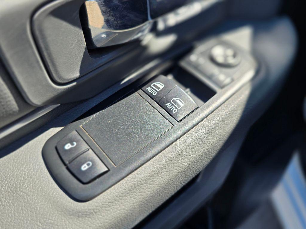 used 2014 Ram 1500 car, priced at $15,995