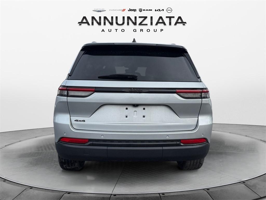 used 2023 Jeep Grand Cherokee car, priced at $28,999