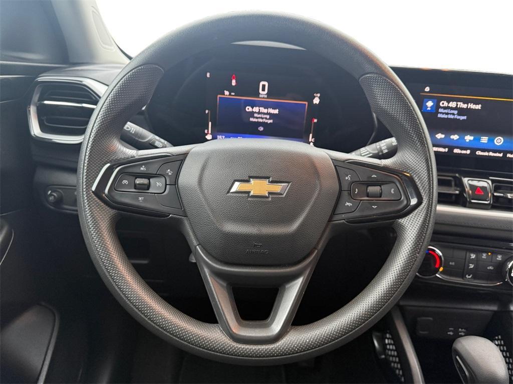 used 2024 Chevrolet TrailBlazer car, priced at $21,149