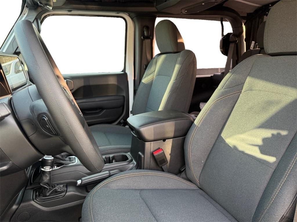 new 2026 Jeep Wrangler car, priced at $40,575