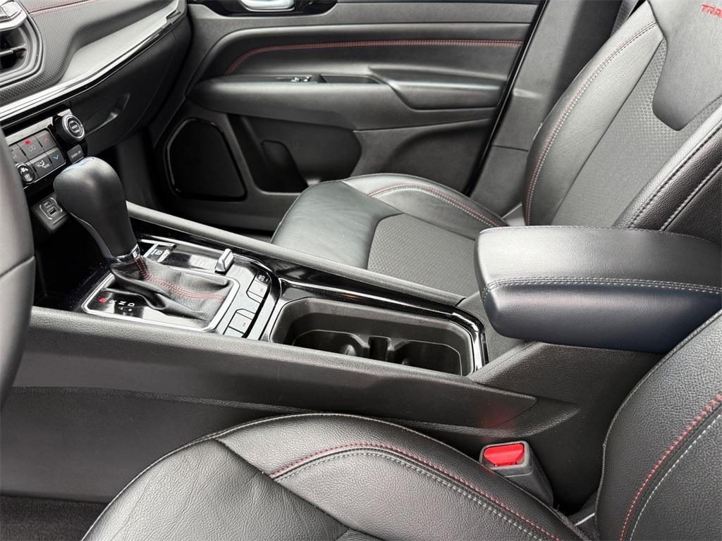 used 2025 Jeep Compass car, priced at $26,999