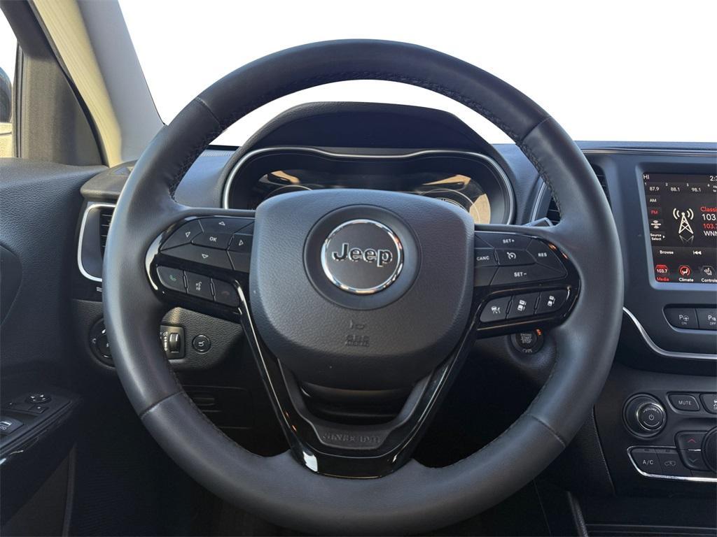 used 2023 Jeep Cherokee car, priced at $20,999