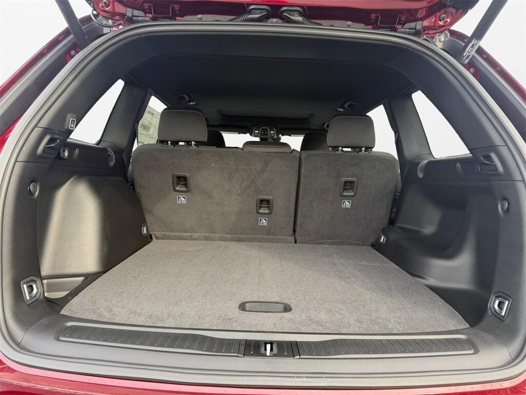 new 2025 Jeep Grand Cherokee car, priced at $40,420