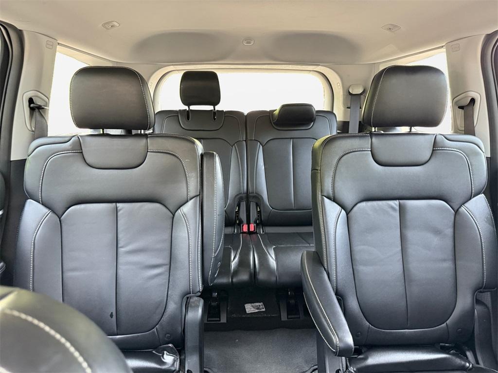 used 2021 Jeep Grand Cherokee L car, priced at $27,199