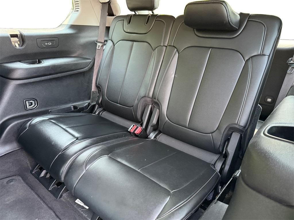 used 2021 Jeep Grand Cherokee L car, priced at $27,199