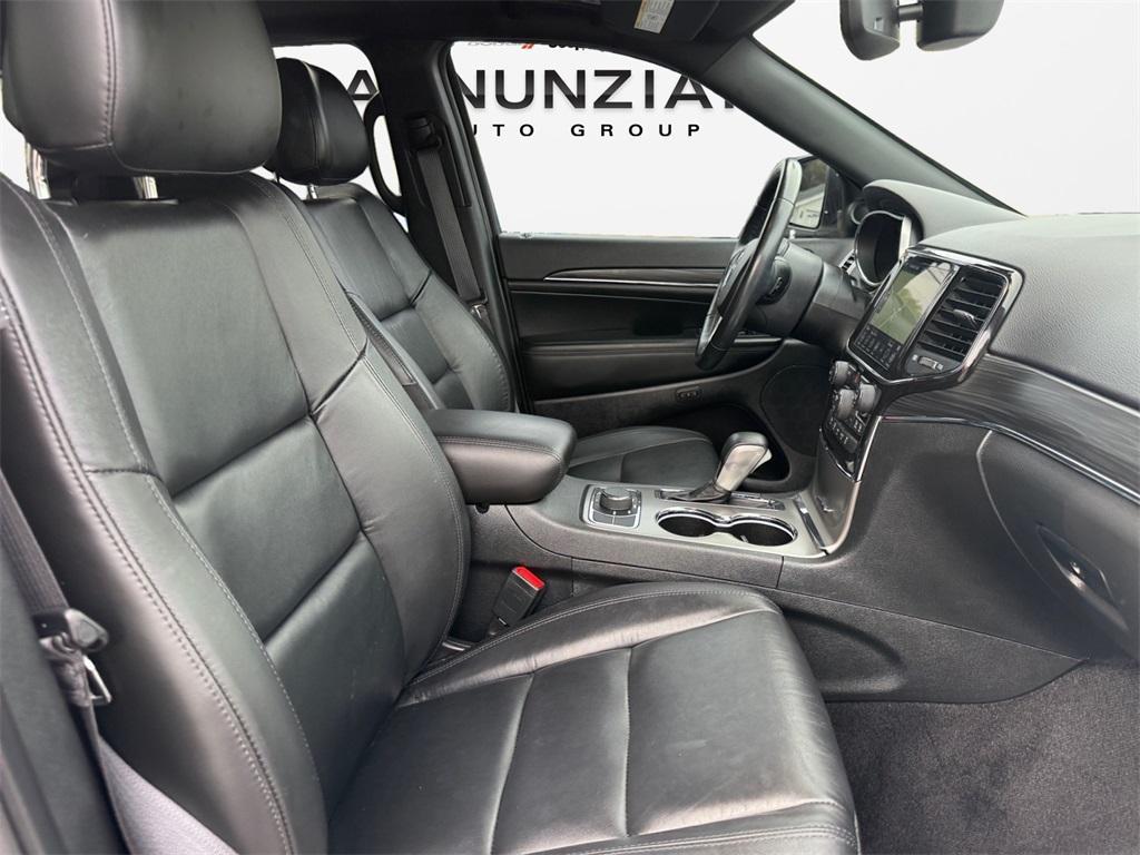 used 2022 Jeep Grand Cherokee WK car, priced at $26,899