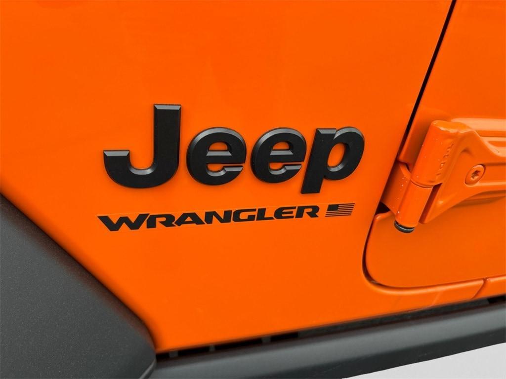 new 2025 Jeep Wrangler car, priced at $48,570