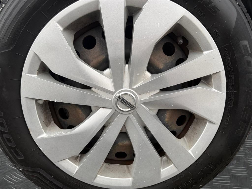 used 2019 Nissan Versa Note car, priced at $9,999