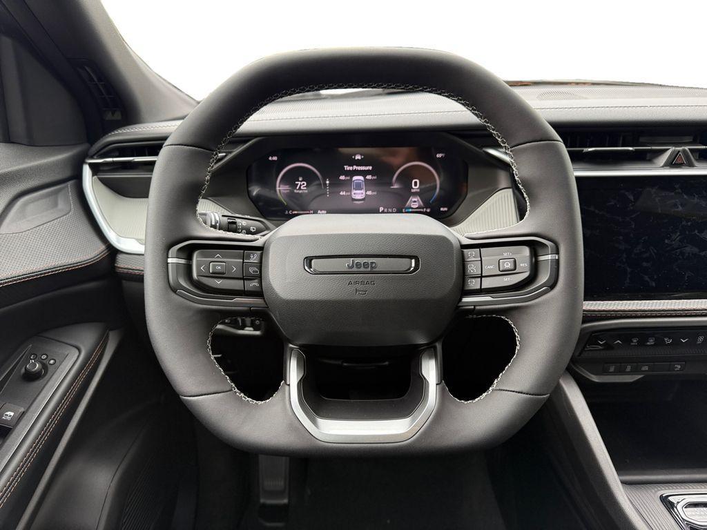 new 2026 Jeep Cherokee car, priced at $41,990