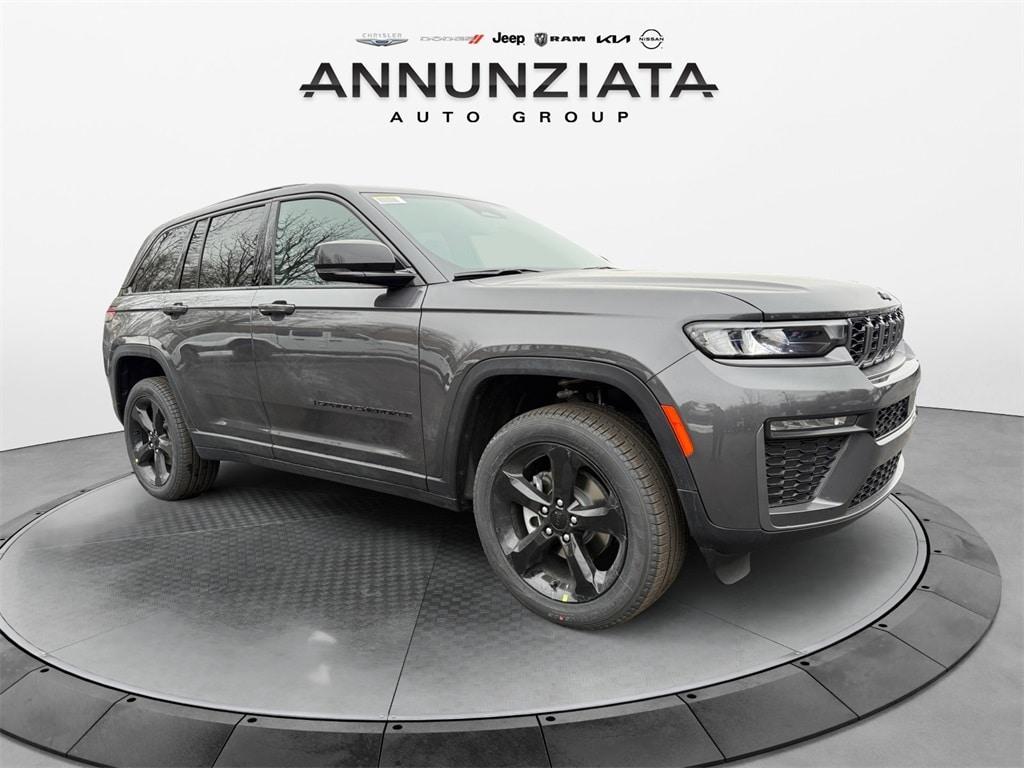 new 2026 Jeep Grand Cherokee car, priced at $50,805