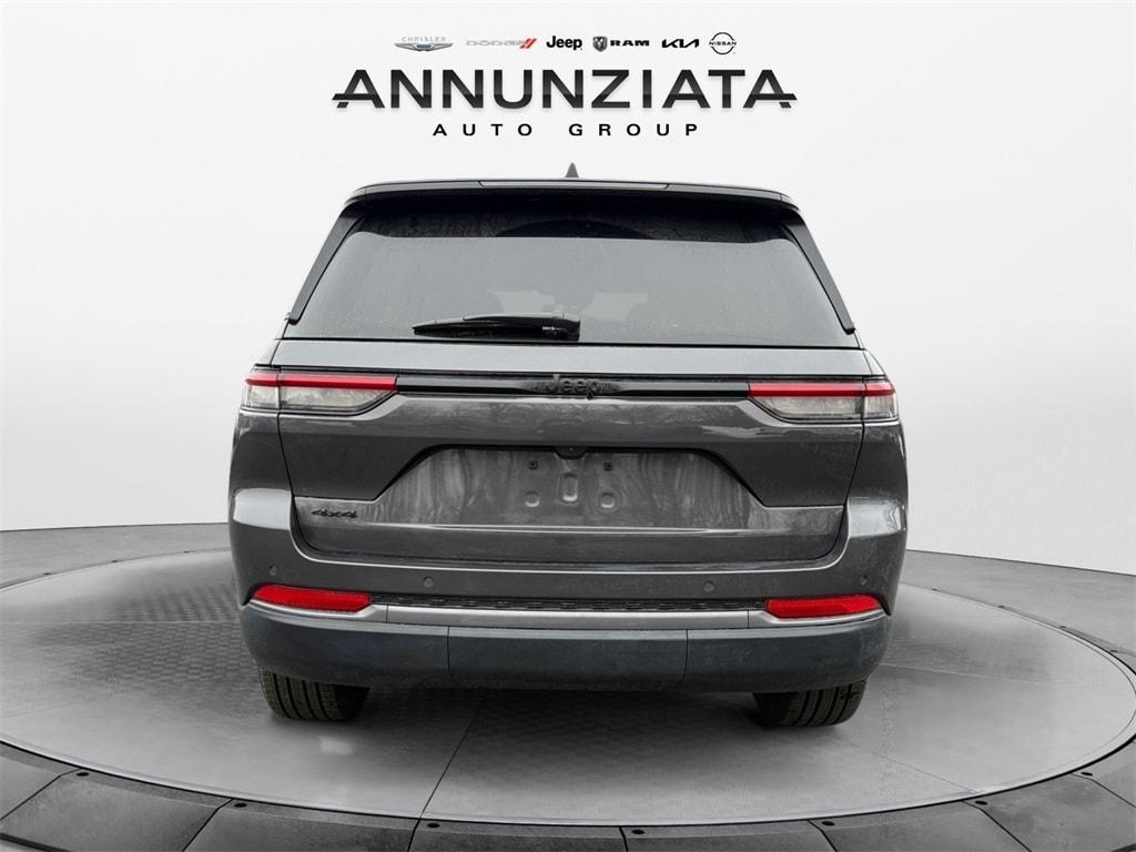 new 2026 Jeep Grand Cherokee car, priced at $50,805