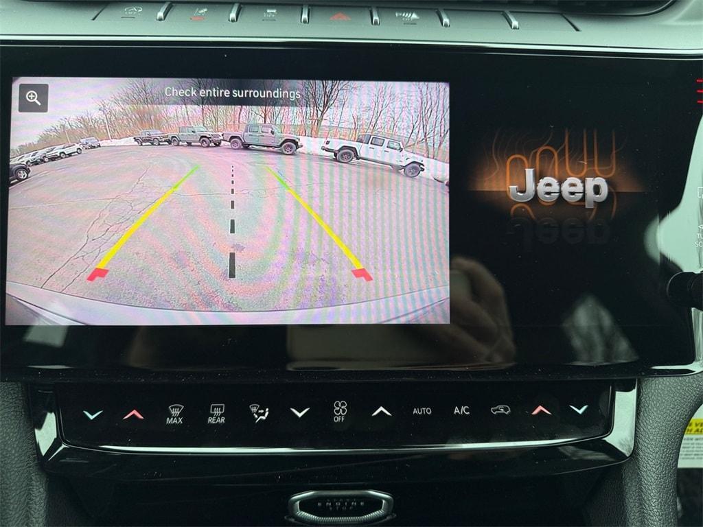 new 2026 Jeep Grand Cherokee car, priced at $50,805