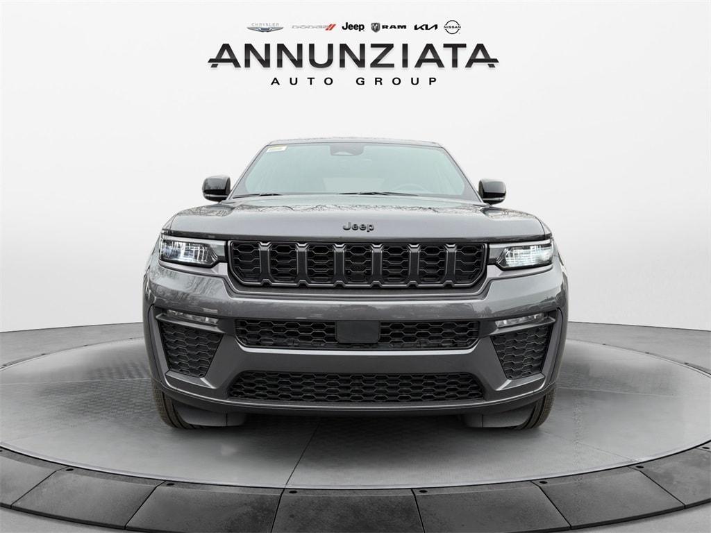new 2026 Jeep Grand Cherokee car, priced at $50,805