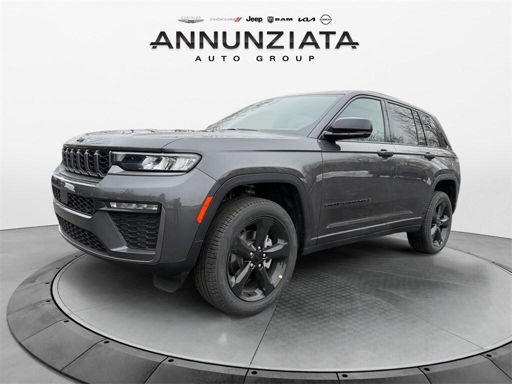 new 2026 Jeep Grand Cherokee car, priced at $50,805