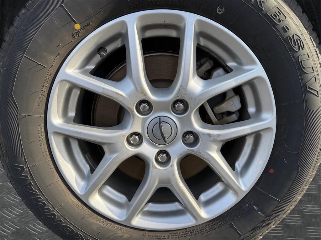 used 2025 Chrysler Pacifica car, priced at $29,299