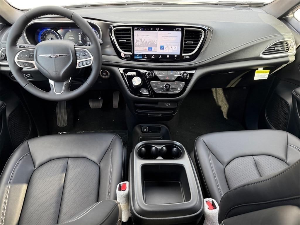 new 2026 Chrysler Pacifica car, priced at $47,790