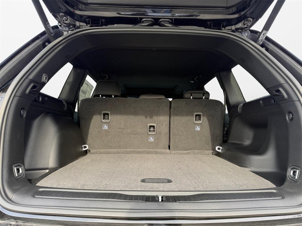 new 2025 Jeep Grand Cherokee car, priced at $41,920