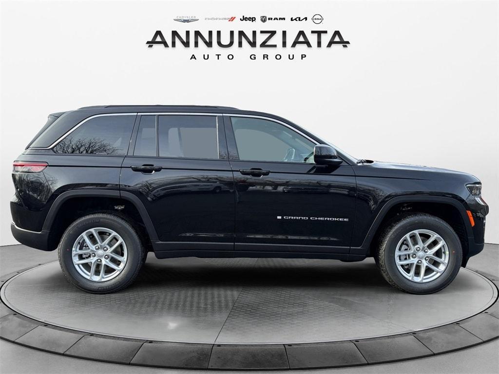 new 2025 Jeep Grand Cherokee car, priced at $41,920
