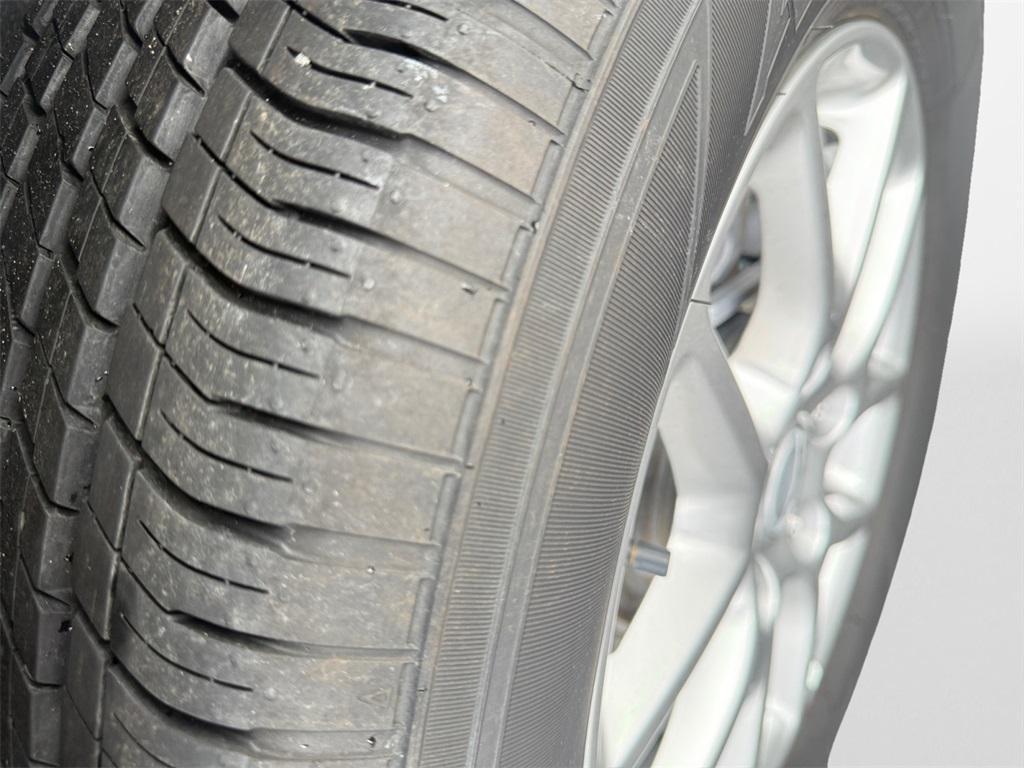 used 2025 Chrysler Pacifica car, priced at $34,699