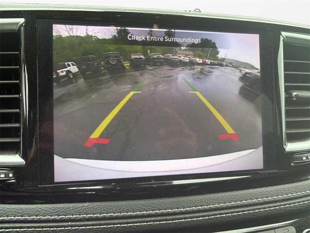 used 2023 Chrysler Pacifica car, priced at $37,199