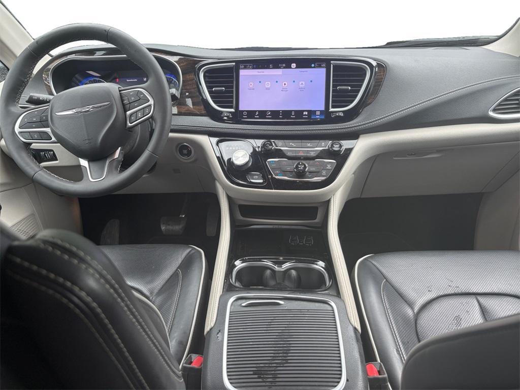 used 2023 Chrysler Pacifica car, priced at $37,199