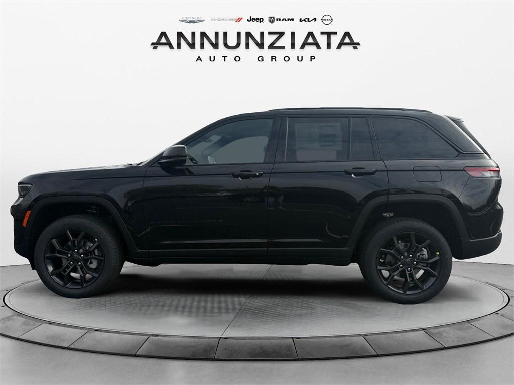 new 2025 Jeep Grand Cherokee car, priced at $49,985