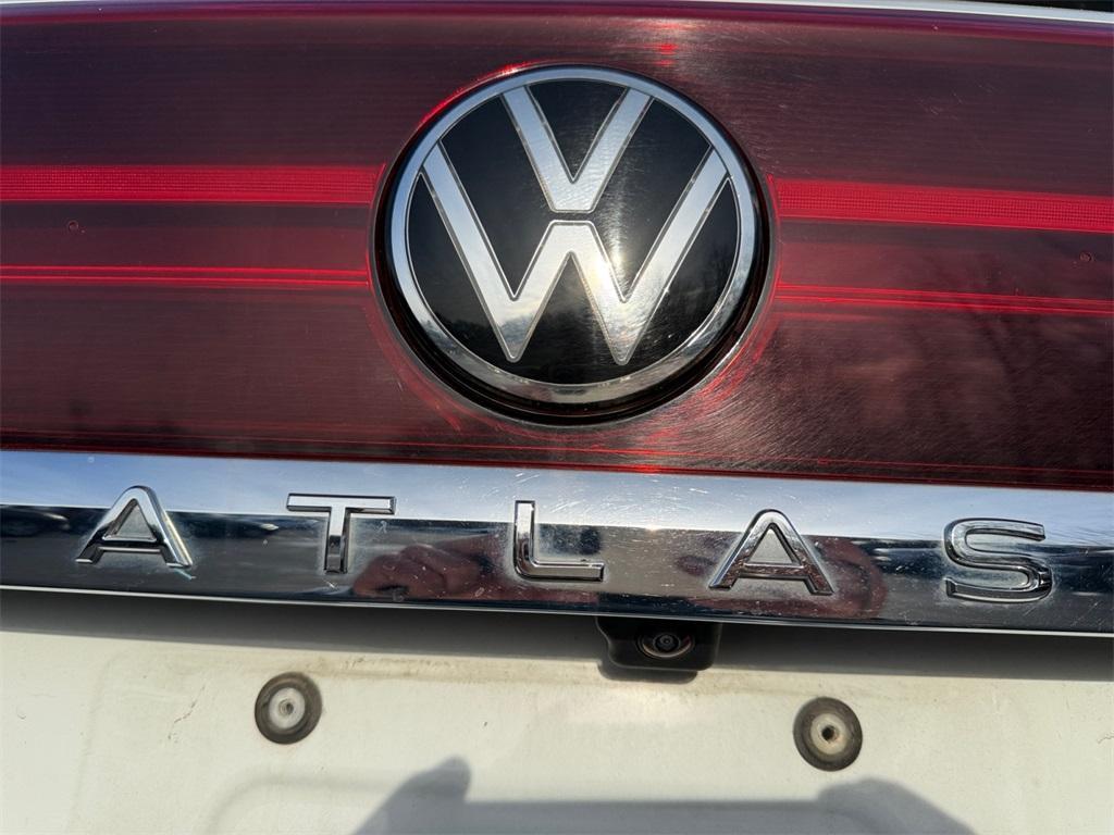 used 2024 Volkswagen Atlas Cross Sport car, priced at $27,499