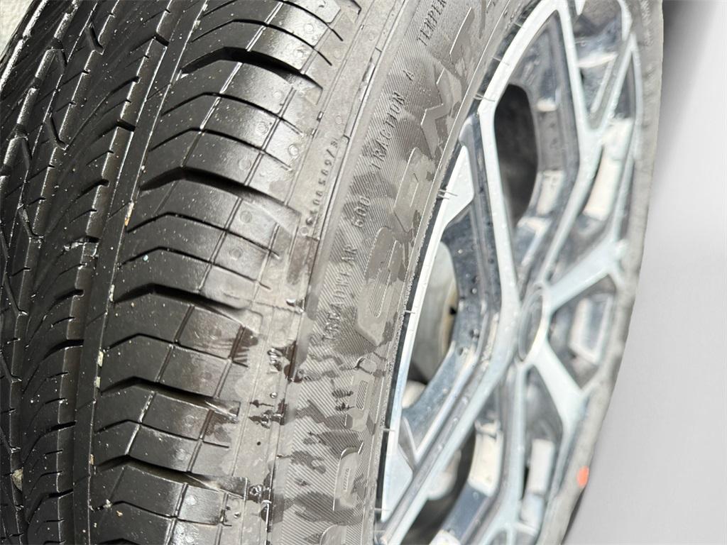 used 2025 Jeep Compass car, priced at $28,999