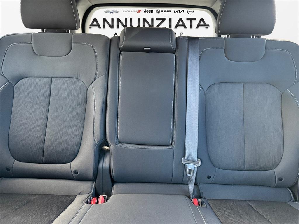 used 2025 Jeep Grand Cherokee car, priced at $35,599