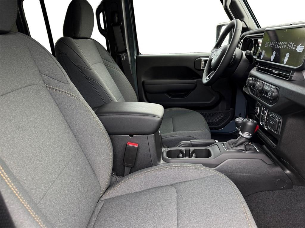 new 2025 Jeep Wrangler car, priced at $44,540