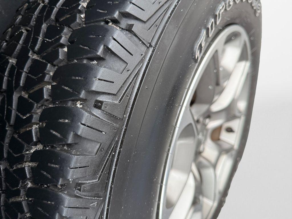 used 2022 Jeep Cherokee car, priced at $24,199