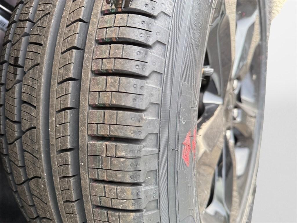 new 2025 Jeep Grand Cherokee car, priced at $46,970