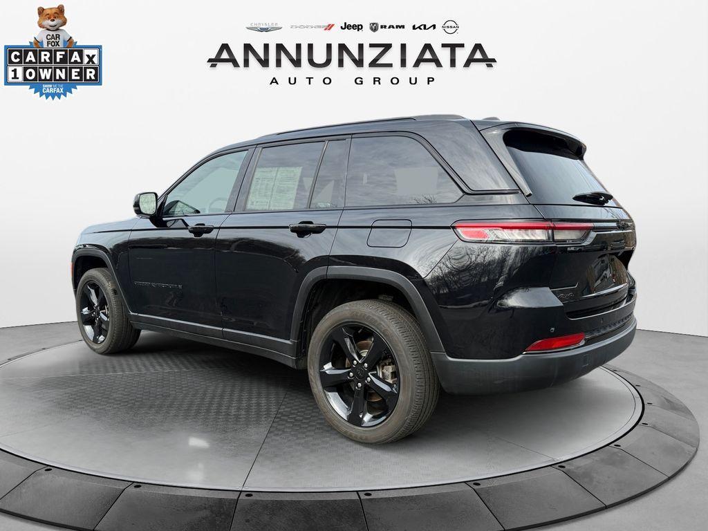 used 2023 Jeep Grand Cherokee car, priced at $32,999