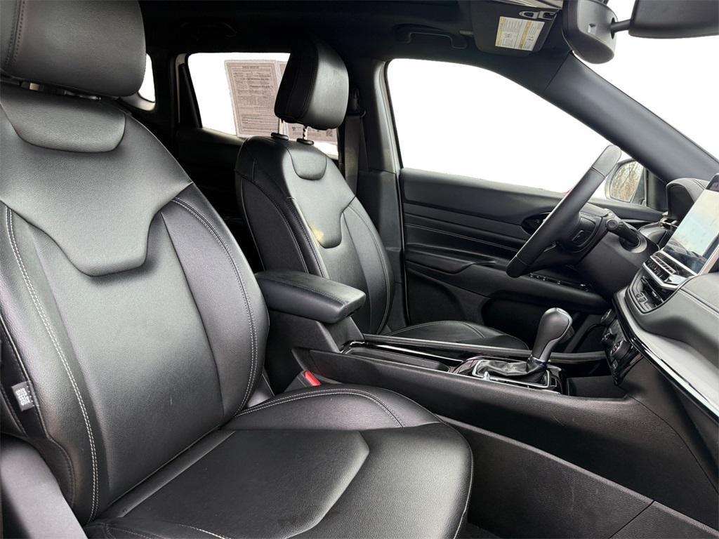 used 2024 Jeep Compass car, priced at $25,899