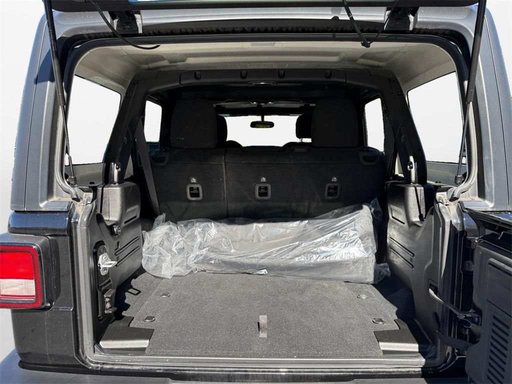 used 2022 Jeep Wrangler Unlimited car, priced at $28,999