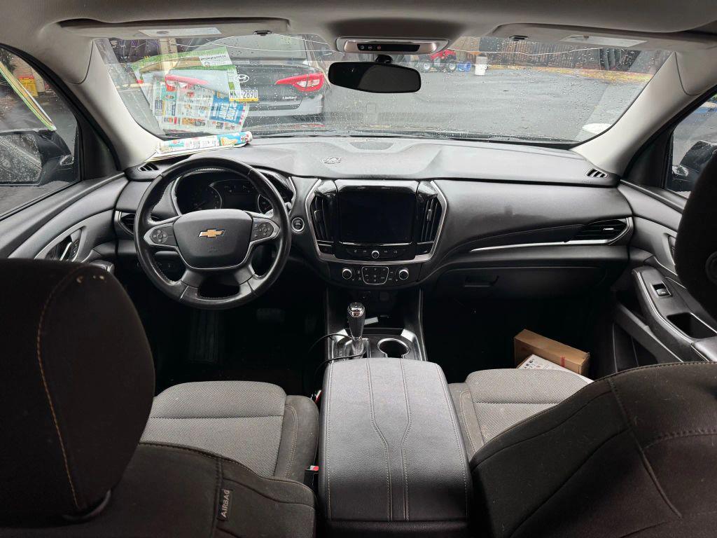 used 2018 Chevrolet Traverse car, priced at $13,998