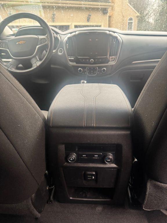 used 2018 Chevrolet Traverse car, priced at $13,998