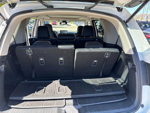 used 2023 Honda Pilot car, priced at $43,997