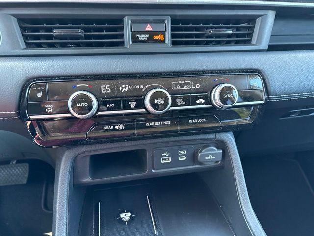 used 2023 Honda Pilot car, priced at $43,997
