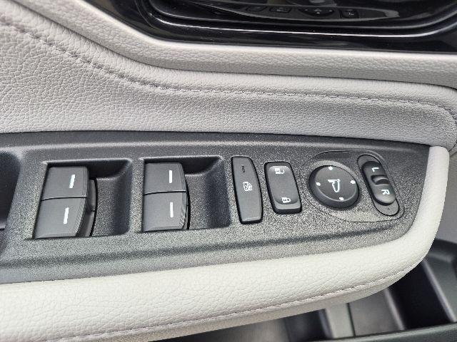 used 2023 Honda Odyssey car, priced at $37,400