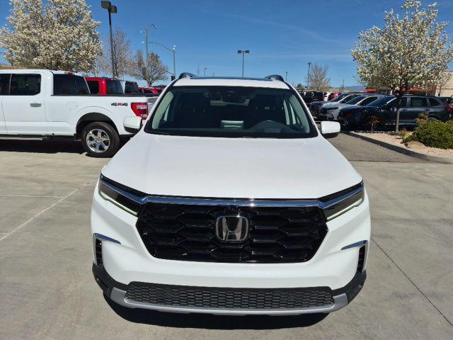 used 2024 Honda Pilot car, priced at $45,987